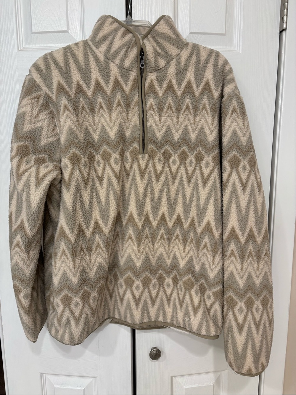 Old Navy Men's Sherpa Quarter Zip